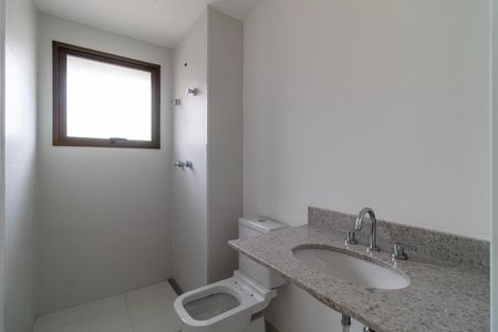 Apartamento à venda com 144m², 3 quartos e 3 vagas Apartamento à venda com 144m², 3 quartos e 3 vagasBanheiro da Suíte 3