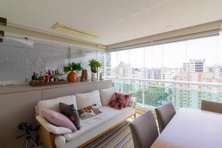 Apartamento à venda com 3 quartos, 151m² em Campo Belo, São Paulo