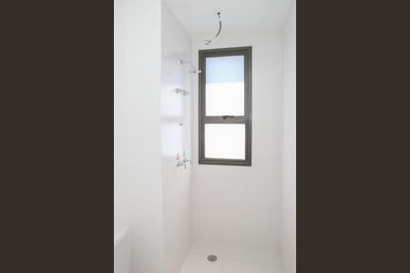 Apartamento à venda com 238m², 4 quartos e 3 vagas Apartamento à venda com 238m², 4 quartos e 3 vagasBanheiro da Suíte 4