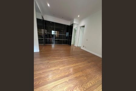 Apartamento à venda com 197m², 3 quartos e 3 vagas