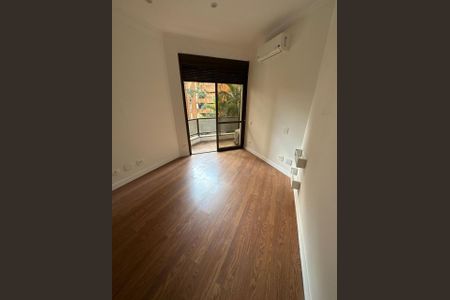 Apartamento à venda com 197m², 3 quartos e 3 vagas