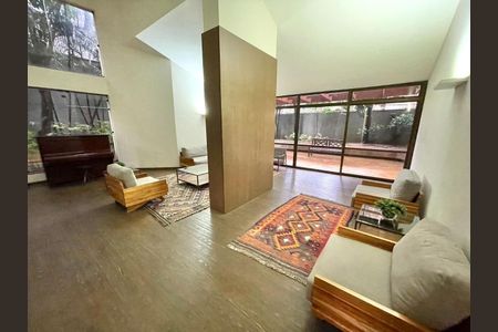 Apartamento à venda com 197m², 3 quartos e 3 vagas