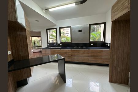 Apartamento à venda com 197m², 3 quartos e 3 vagas