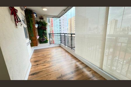 Apartamento à venda com 69m², 2 quartos e 1 vaga