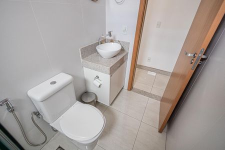 Apartamento à venda com 55m², 2 quartos e 2 vagasBanheiro Social