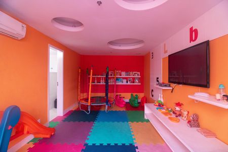Apartamento à venda com 60m², 2 quartos e 1 vaga Apartamento à venda com 60m², 2 quartos e 1 vagaÁrea comum