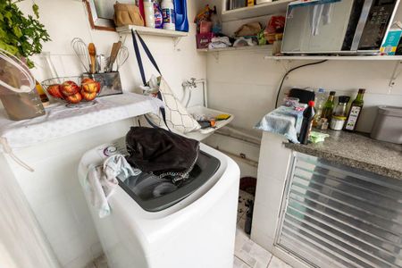 Apartamento à venda com 48m², 1 quarto e sem vaga Apartamento à venda com 48m², 1 quarto e sem vagaÁrea de Serviço