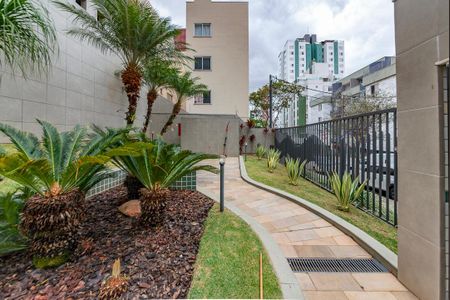 Apartamento à venda com 130m², 4 quartos e 2 vagasEntrada