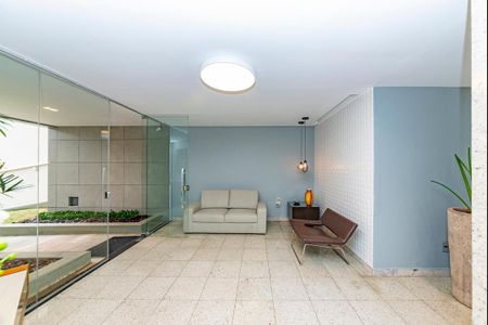 Apartamento à venda com 130m², 4 quartos e 2 vagasHall de entrada