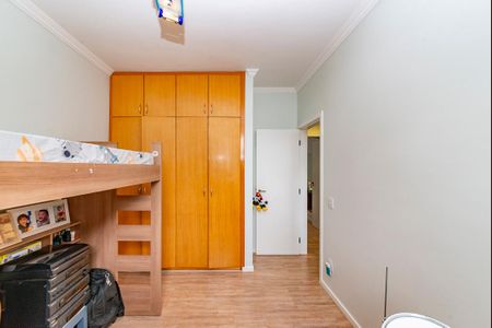 Apartamento à venda com 130m², 4 quartos e 2 vagasQuarto 2