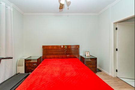 Apartamento à venda com 130m², 4 quartos e 2 vagasSuíte