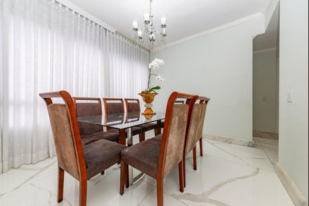 Sala 2 de apartamento à venda com 4 quartos, 130m² em Buritis, Belo Horizonte