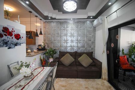 Sala de casa para alugar com 2 quartos, 94m² em Parque das Paineiras, Sorocaba