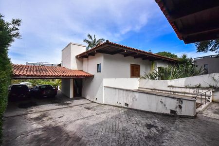 Casa à venda com 700m², 3 quartos e 6 vagasGaragem