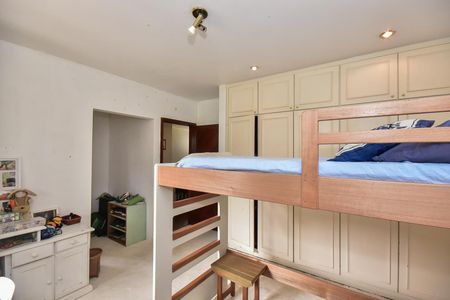 Casa à venda com 700m², 3 quartos e 6 vagasSuíte 1