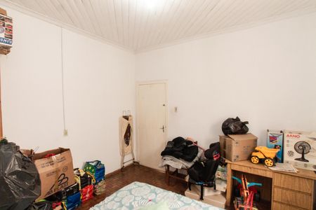 Casa à venda com 200m², 3 quartos e 4 vagas Casa à venda com 200m², 3 quartos e 4 vagasQuarto 1