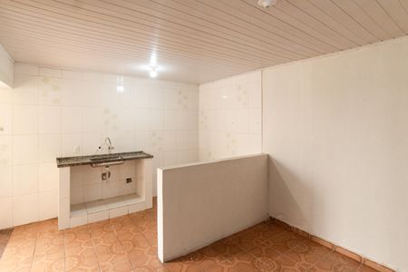 Casa à venda com 200m², 3 quartos e 4 vagas Casa à venda com 200m², 3 quartos e 4 vagasSala/Cozinha Casa 2