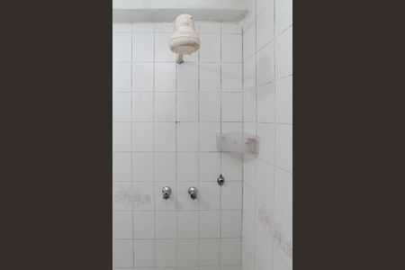 Casa à venda com 200m², 3 quartos e 4 vagas Casa à venda com 200m², 3 quartos e 4 vagas Banheiro Casa 2