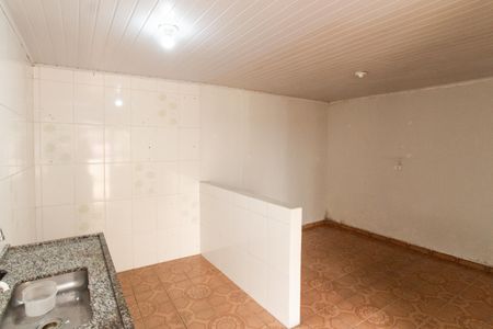 Casa à venda com 200m², 3 quartos e 4 vagas Casa à venda com 200m², 3 quartos e 4 vagasSala/Cozinha Casa 2
