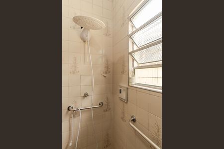 Casa à venda com 200m², 3 quartos e 4 vagas Casa à venda com 200m², 3 quartos e 4 vagasBanheiro