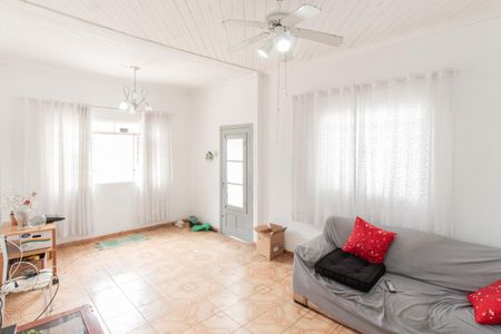 Sala de casa à venda com 3 quartos, 200m² em Vila Constança, São Paulo