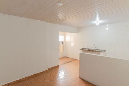 Casa à venda com 200m², 3 quartos e 4 vagas Casa à venda com 200m², 3 quartos e 4 vagasSala/Cozinha Casa 2