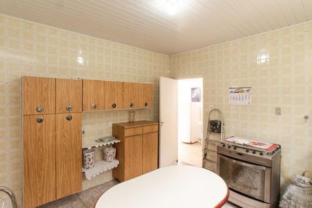 Casa à venda com 200m², 3 quartos e 4 vagas Casa à venda com 200m², 3 quartos e 4 vagasCozinha