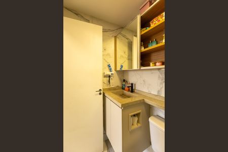 Apartamento à venda com 36m², 2 quartos e sem vaga Apartamento à venda com 36m², 2 quartos e sem vagaBanheiro Social
