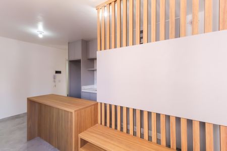 Sala/Cozinha de apartamento para alugar com 2 quartos, 50m² em Vila Bertioga, São Paulo