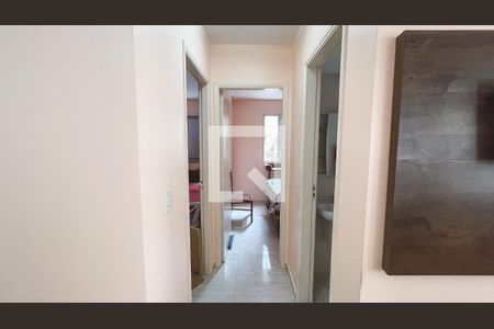 Corredor de apartamento para alugar com 2 quartos, 55m² em Santana, São Paulo