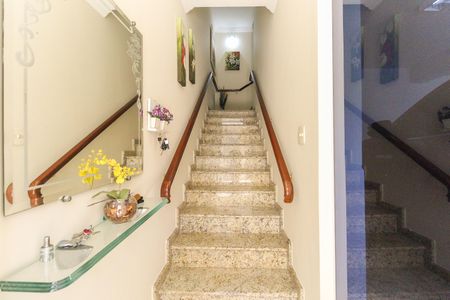 Casa à venda com 300m², 3 quartos e 4 vagas Casa à venda com 300m², 3 quartos e 4 vagasHall de Entrada