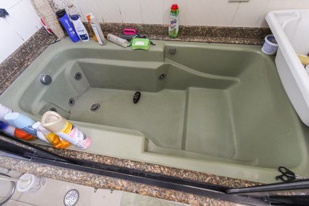 Casa à venda com 300m², 3 quartos e 4 vagas Casa à venda com 300m², 3 quartos e 4 vagasBanheiro da Suíte