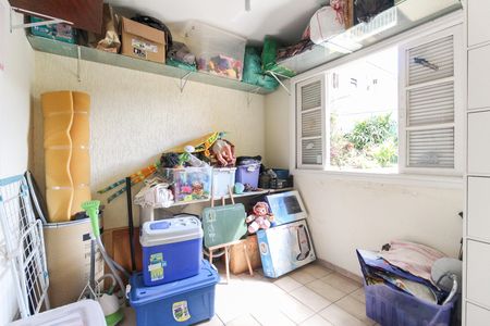 Casa à venda com 300m², 3 quartos e 4 vagas Casa à venda com 300m², 3 quartos e 4 vagasQuarto da Edícula