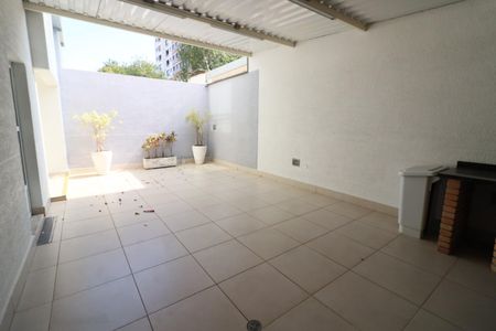 Apartamento à venda com 47m², 2 quartos e 1 vagaÁrea comum - Churrasqueira