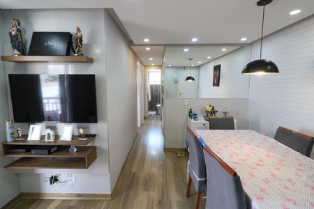 Sala de apartamento à venda com 2 quartos, 47m² em Presidente Altino, Osasco