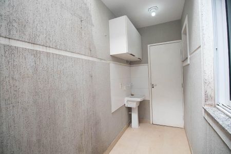 Casa de condomínio para alugar com 40m², 2 quartos e 1 vaga Casa de condomínio para alugar com 40m², 2 quartos e 1 vagaÁrea de Serviço