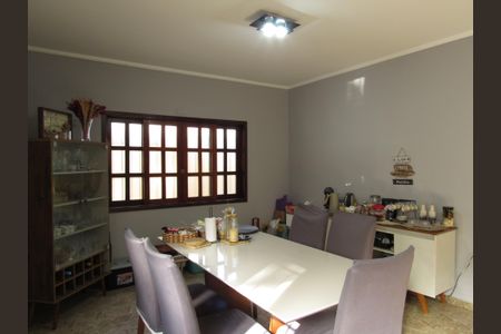 Casa para alugar com 356m², 3 quartos e 3 vagasCozinha