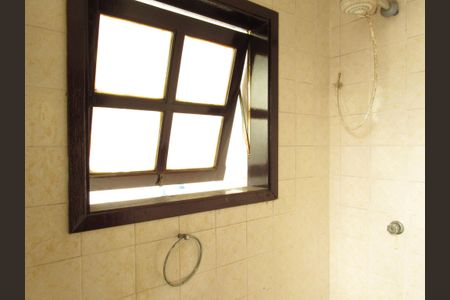 Casa para alugar com 356m², 3 quartos e 3 vagasBanheiro de Serviço