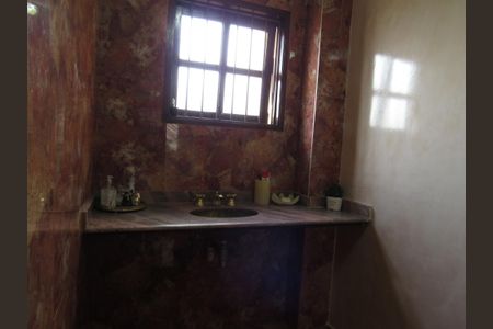 Casa para alugar com 356m², 3 quartos e 3 vagasLavabo