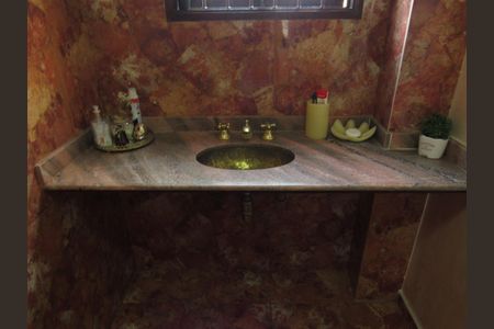 Casa para alugar com 356m², 3 quartos e 3 vagasLavabo