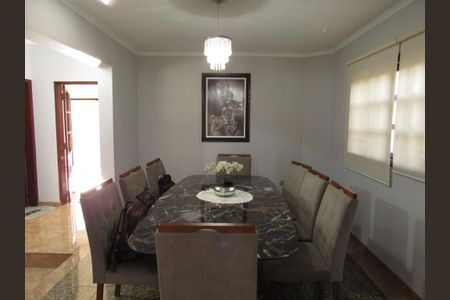 Casa para alugar com 356m², 3 quartos e 3 vagasSala de Jantar