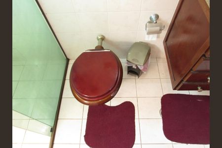 Casa para alugar com 356m², 3 quartos e 3 vagasBanheiro Social