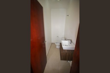 Casa de condomínio para alugar com 174m², 4 quartos e 4 vagasLavabo da Sala