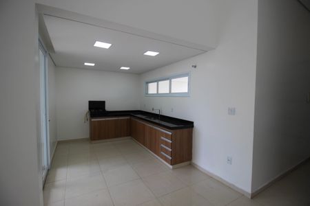 Casa de condomínio para alugar com 174m², 4 quartos e 4 vagasCozinha