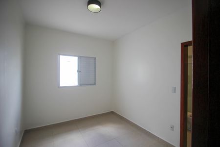 Casa de condomínio para alugar com 174m², 4 quartos e 4 vagasQuarto 3
