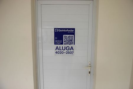 Casa de condomínio para alugar com 174m², 4 quartos e 4 vagasPlaca