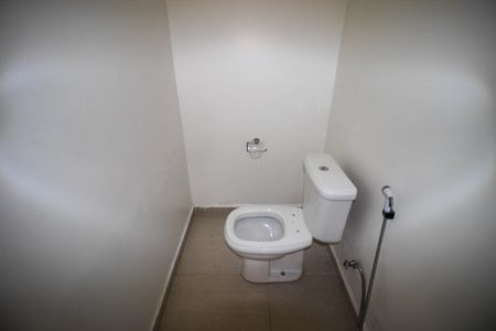 Casa de condomínio para alugar com 174m², 4 quartos e 4 vagasLavabo da Sala