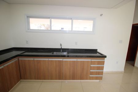 Casa de condomínio para alugar com 174m², 4 quartos e 4 vagasCozinha