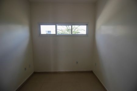Casa de condomínio para alugar com 174m², 4 quartos e 4 vagasQuarto