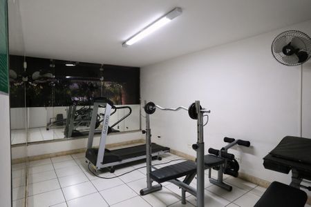 Apartamento à venda com 238m², 4 quartos e 2 vagasÁrea comum - Academia